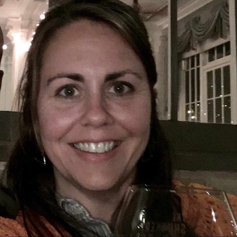 Meet your Posher, Laura